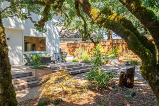 Single Family Residence,  Jessie court, Windsor, CA 95492 - 6