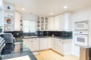 Single Family Residence,  Olympia court, Napa, CA 94558 - 13