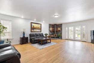 Single Family Residence,  Olympia court, Napa, CA 94558 - 3