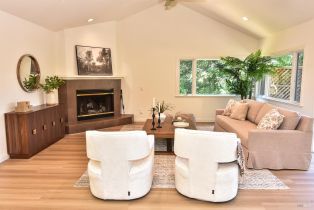 Single Family Residence,  Agua Caliente road, Sonoma, CA 95476 - 7