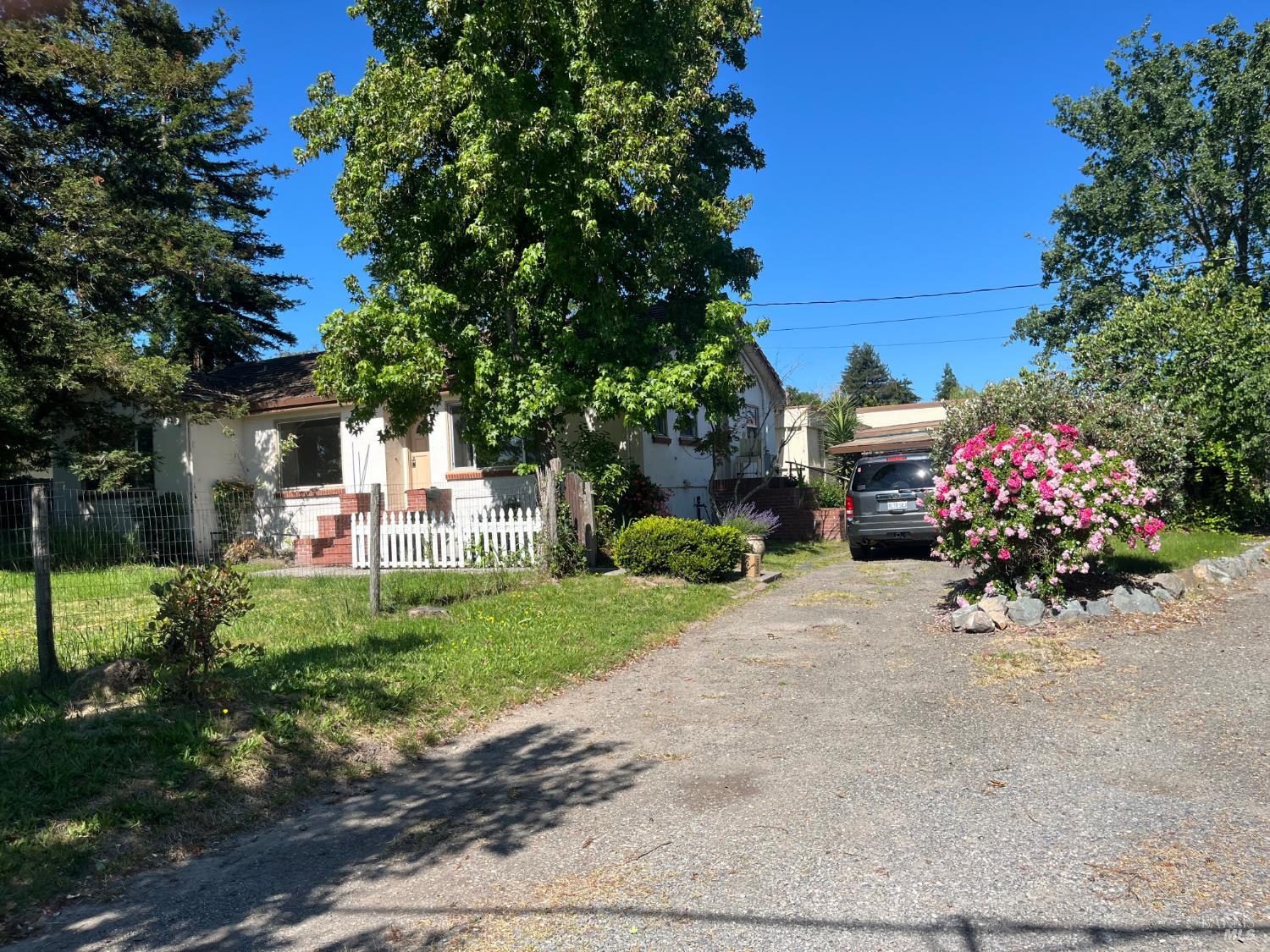 Single Family Residence, Eucalyptus road, Petaluma, CA 94952 - 1