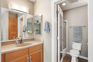 Condominium, Stony Point road, Santa Rosa, CA 95401 - 17