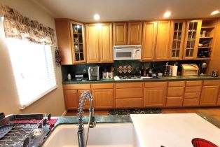 Condominium, La Mancha way, Sonoma, CA 95476 - 5