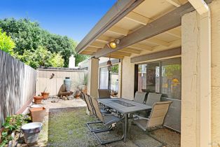Condominium,  La Mancha way, Sonoma, CA 95476 - 17