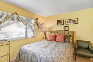 Condominium,  La Mancha way, Sonoma, CA 95476 - 16