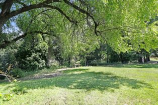 Condominium,  La Mancha way, Sonoma, CA 95476 - 26