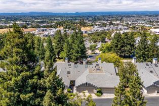 Condominium,  Stonefield lane, Santa Rosa, CA 95403 - 2