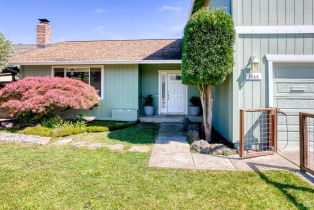 Single Family Residence,  San Marino drive, Petaluma, CA 94954 - 2