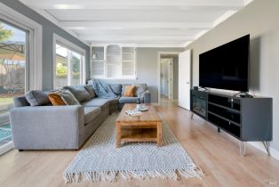 Single Family Residence,  San Marino drive, Petaluma, CA 94954 - 13