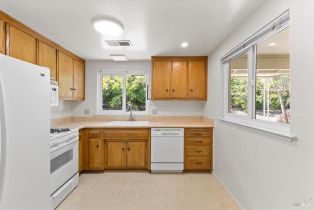 Single Family Residence,  Deerfield circle, Santa Rosa, CA 95409 - 17