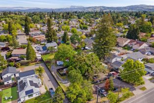 Single Family Residence,  Guerneville road, Santa Rosa, CA 95403 - 34
