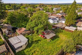 Single Family Residence,  Guerneville road, Santa Rosa, CA 95403 - 6