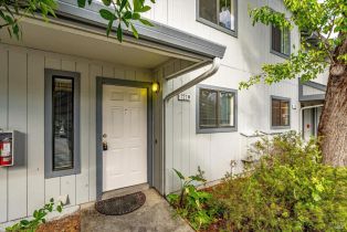 Condominium,  Elbridge avenue, Cloverdale, CA 95425 - 3