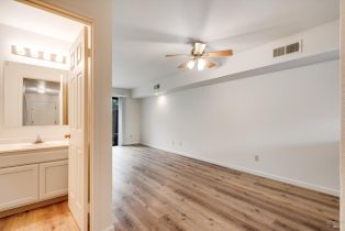 Condominium,  Elbridge avenue, Cloverdale, CA 95425 - 16