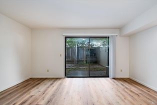 Condominium,  Elbridge avenue, Cloverdale, CA 95425 - 19