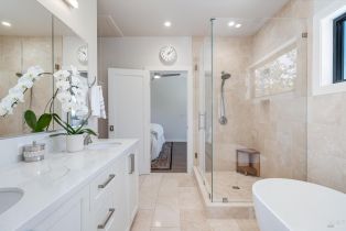Single Family Residence, Crystal Springs court, Santa Rosa, CA 95404 - 27