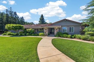 Single Family Residence,  Chablis road, Healdsburg, CA 95448 - 4