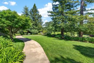 Single Family Residence,  Chablis road, Healdsburg, CA 95448 - 5