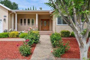 Single Family Residence,  Emerald drive, Calistoga, CA 94515 - 2