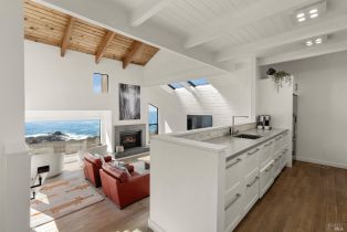 Condominium,  Sea Walk drive, Sea Ranch, CA 95497 - 10