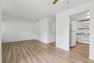 Condominium,  Mission boulevard, Santa Rosa, CA 95409 - 10