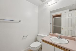 Condominium,  Mission boulevard, Santa Rosa, CA 95409 - 12