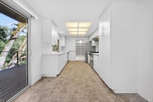 Single Family Residence,  Mesa Oaks lane, Santa Rosa, CA 95409 - 14