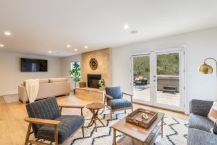 Single Family Residence,  Chiquita road, Healdsburg, CA 95448 - 15