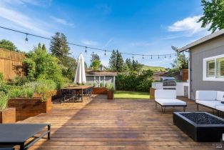 Single Family Residence,  Round court, Petaluma, CA 94952 - 36