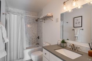 Single Family Residence,  Round court, Petaluma, CA 94952 - 34