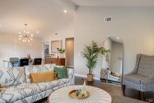Single Family Residence,  Round court, Petaluma, CA 94952 - 9