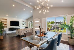 Single Family Residence,  Round court, Petaluma, CA 94952 - 5