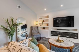 Single Family Residence,  Round court, Petaluma, CA 94952 - 8