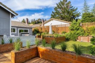 Single Family Residence,  Round court, Petaluma, CA 94952 - 45
