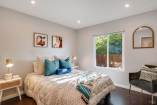 Single Family Residence,  Round court, Petaluma, CA 94952 - 32