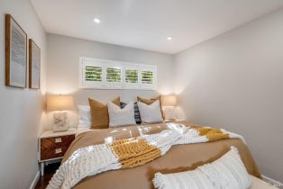Single Family Residence,  Round court, Petaluma, CA 94952 - 26