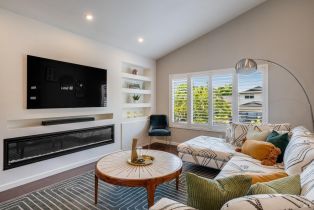 Single Family Residence,  Round court, Petaluma, CA 94952 - 6