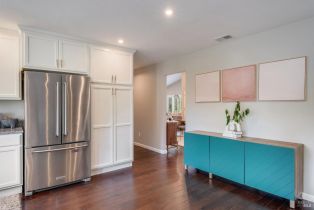 Single Family Residence,  Round court, Petaluma, CA 94952 - 14