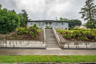 Residential Income, 619-621 Kentucky St, Petaluma, CA  Petaluma, CA 94952