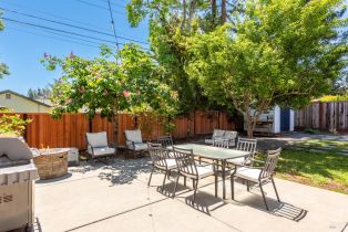 Single Family Residence,  Juanita court, Sebastopol, CA 95472 - 12