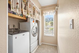 Single Family Residence,  William circle, Cloverdale, CA 95425 - 19