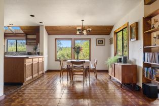 Single Family Residence,  Taylor lane, Occidental, CA 95465 - 9