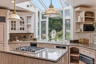 Single Family Residence, Metz lane, Petaluma, CA 94952 - 5