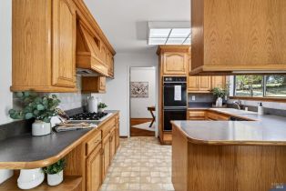 Single Family Residence,  Kim court, Sebastopol, CA 95472 - 24