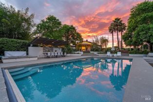 Single Family Residence, 10936 Eastside Rd, Healdsburg, CA  Healdsburg, CA 95448