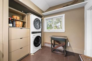 Single Family Residence,  W Soda Rock lane, Healdsburg, CA 94558 - 32