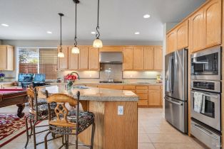 Single Family Residence,  Decanter circle, Windsor, CA 95492 - 4