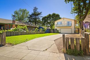 Residential Income,  Hendley street, Santa Rosa, CA 95404 - 3