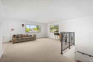 Residential Income,  Hendley street, Santa Rosa, CA 95404 - 6
