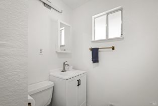 Residential Income,  Hendley street, Santa Rosa, CA 95404 - 30